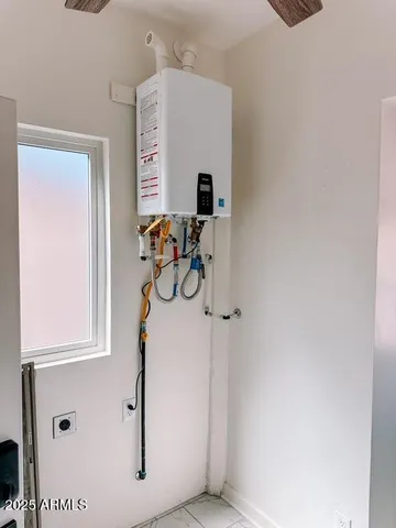 $350,000 | 914 East 8th Street, Douglas, AZ 85607