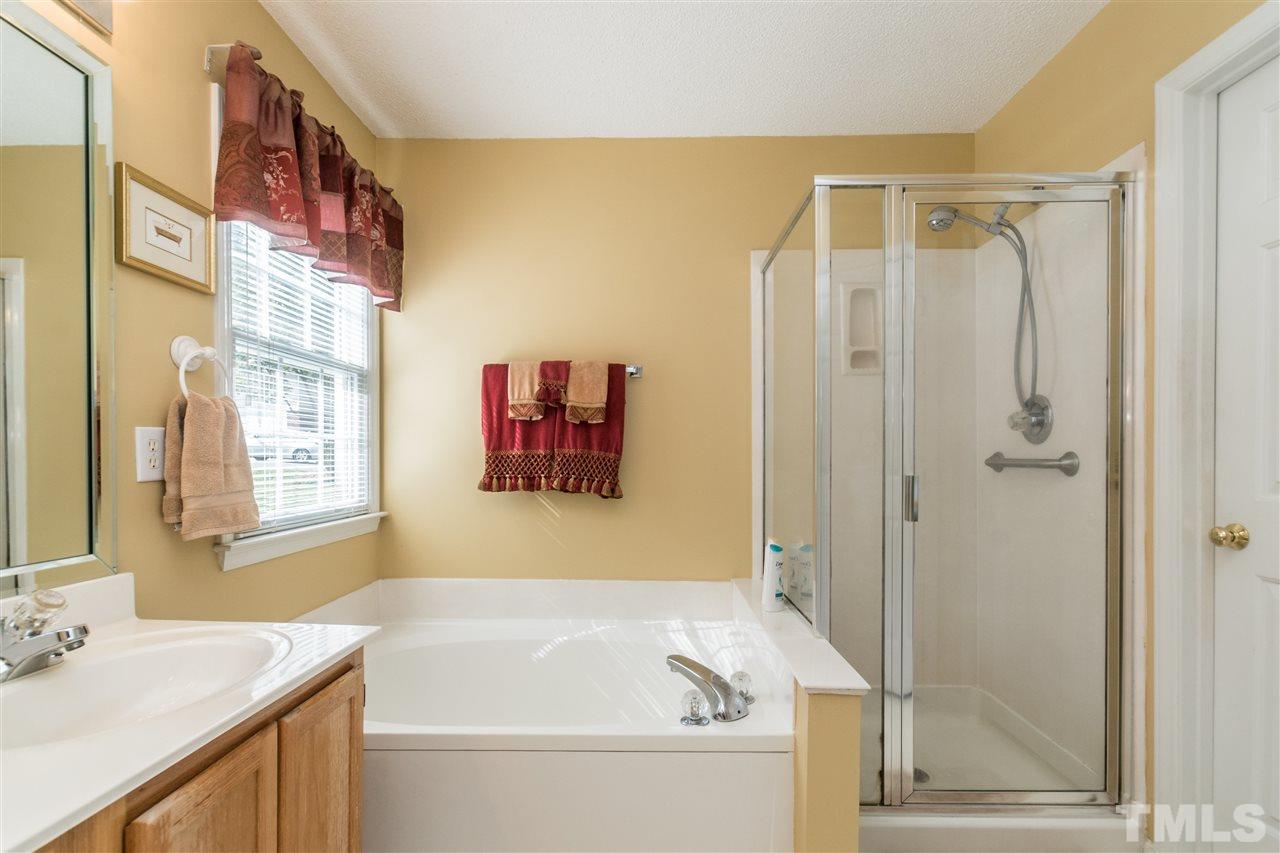 5224 Denmead Way Raleigh, NC 27613 - Photo 14 of 22