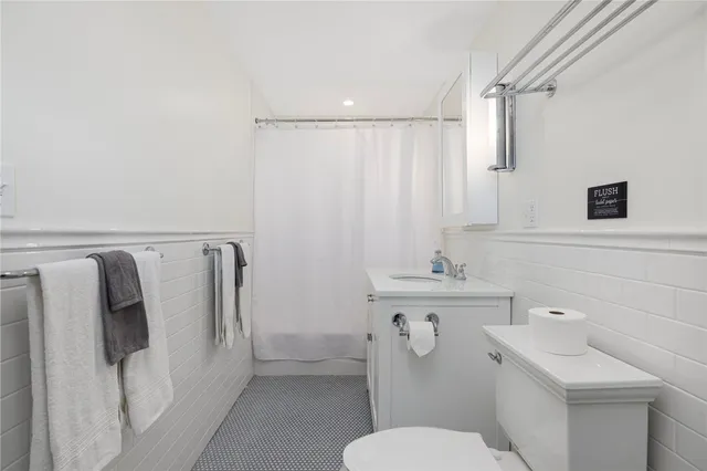 $65,000 | 21 Ocean Heights Road, Newport, RI 02840