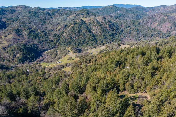 $200,000 | 40643 Covelo Road, Willits, CA 95490