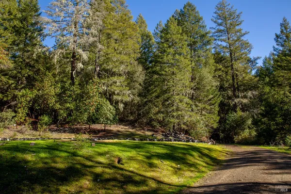 $200,000 | 40643 Covelo Road, Willits, CA 95490