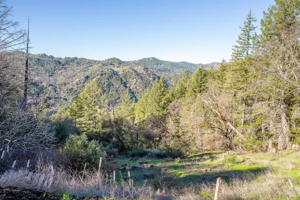 $200,000 | 40643 Covelo Road, Willits, CA 95490