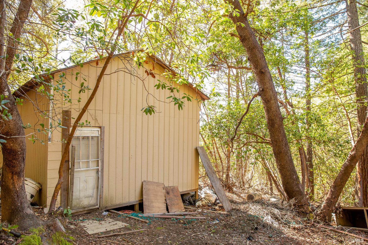 40643 Covelo Road Willits, CA 95490 - Photo 10 of 15