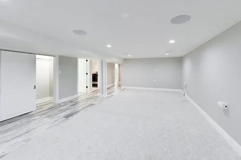 $839,500 | 2055 Walnut Circle, Northbrook, IL 60062