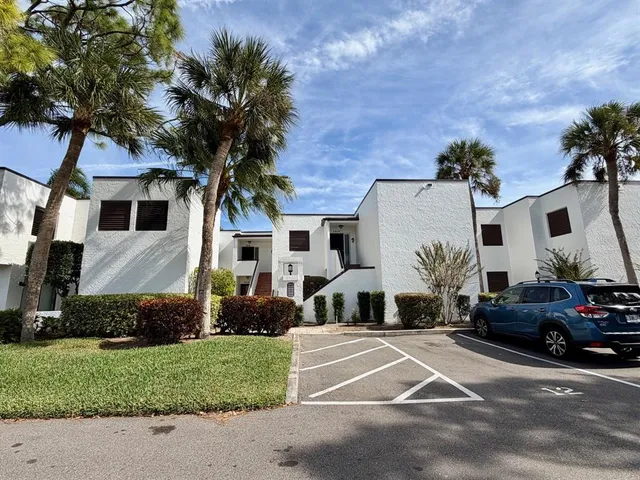 $4,500 | 3518 Richwood, Unit 52, Sarasota, FL 34235