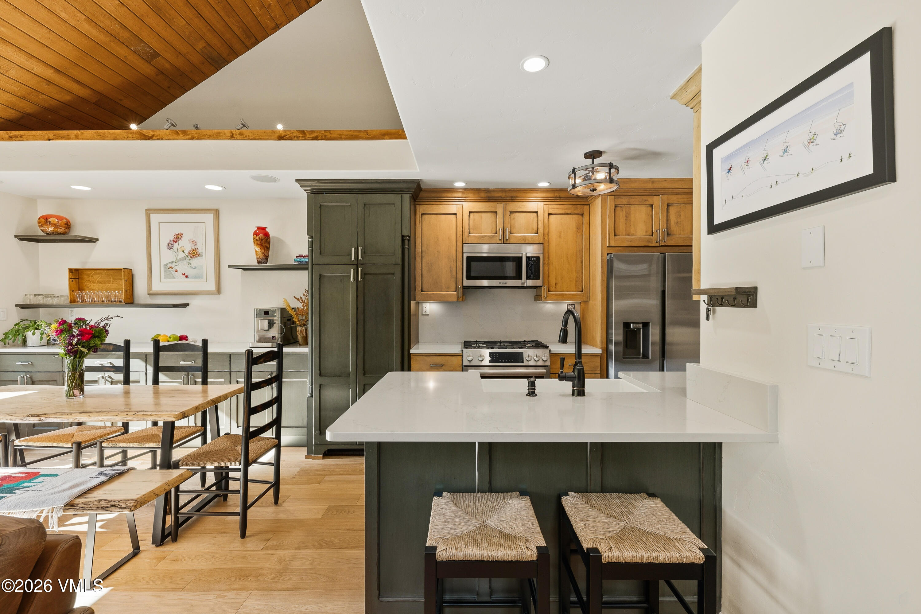 2875 Manns Ranch Road, Unit C1 Vail, CO 81657 - Photo 6 of 30 S47A5592