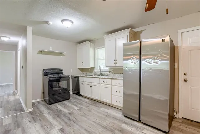 $174,900 | 18802 South Lakeside Lane, Belton, MO 64012