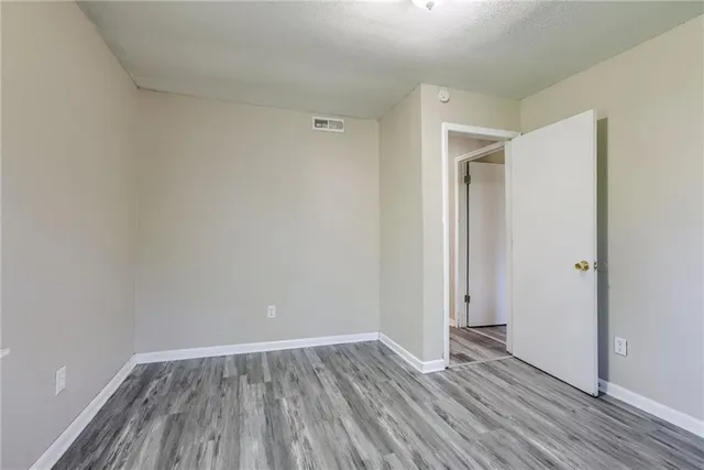 $174,900 | 18802 South Lakeside Lane, Belton, MO 64012