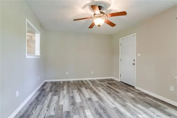 $159,000 | 18802 South Lakeside Lane, Belton, MO 64012