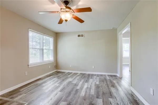 $159,000 | 18802 South Lakeside Lane, Belton, MO 64012