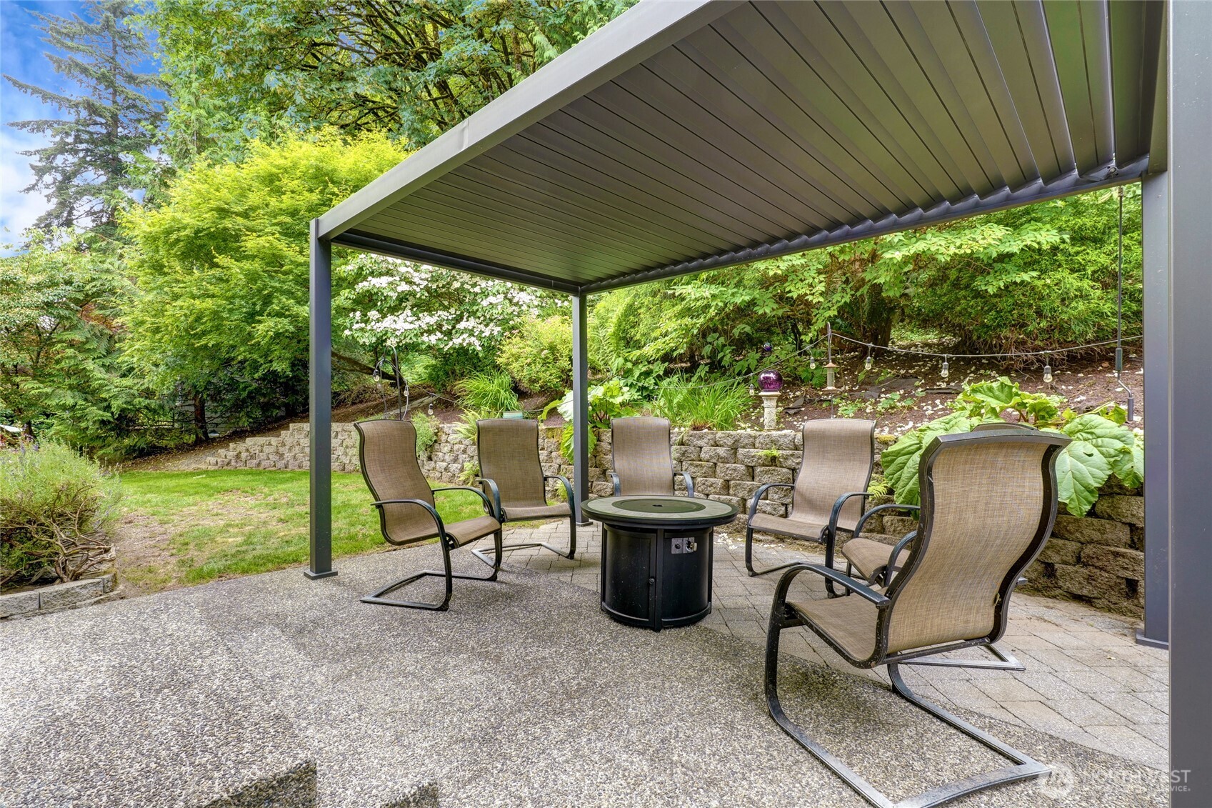 10625 Northeast 173rd Place Bothell, WA 98011 - Photo 28 of 35
