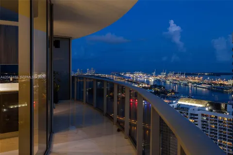 $1,000,000 | 488 Northeast 18th Street, Unit 4900, Miami, FL 33132