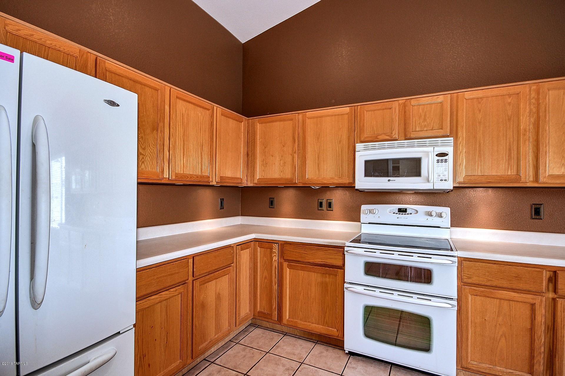 9931 East Island Sun Road Tucson, AZ 85748 - Photo 13 of 30