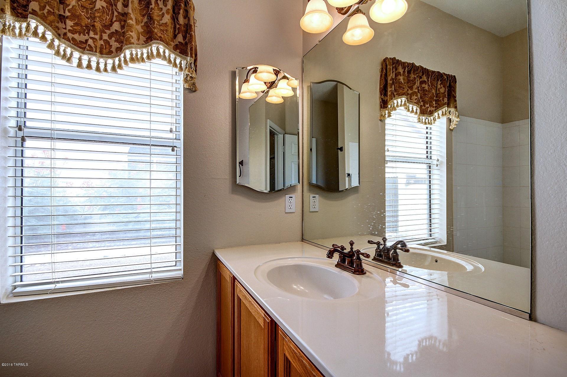 9931 East Island Sun Road Tucson, AZ 85748 - Photo 17 of 30