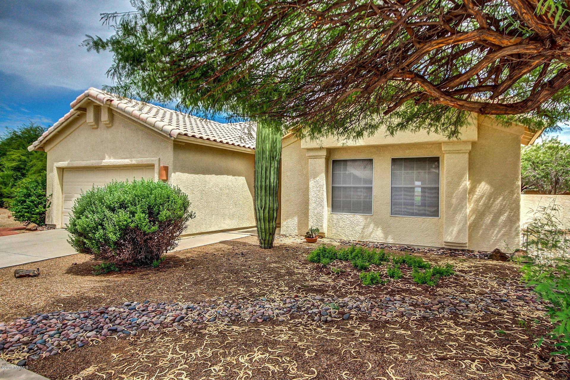 9931 East Island Sun Road Tucson, AZ 85748 - Photo 2 of 30