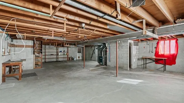 $225,000 | 1609 North 64th Drive, Kansas City, KS 66102