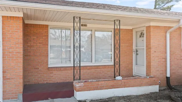 $225,000 | 1609 North 64th Drive, Kansas City, KS 66102