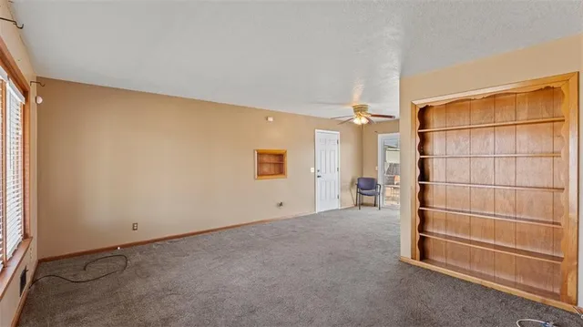 $225,000 | 1609 North 64th Drive, Kansas City, KS 66102