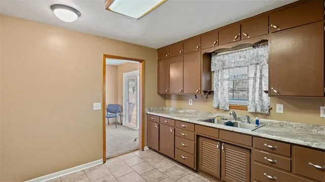 $225,000 | 1609 North 64th Drive, Kansas City, KS 66102