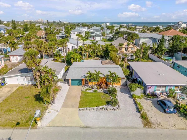 $950,000 | 308 Normandy Avenue, New Smyrna Beach, FL 32169