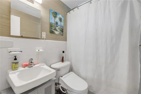 $950,000 | 308 Normandy Avenue, New Smyrna Beach, FL 32169