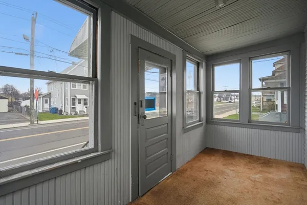 $385,000 | 39 Baldwin Street, West Springfield, MA 01089