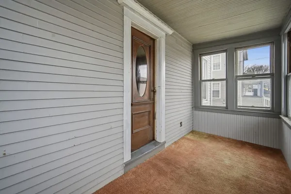 $385,000 | 39 Baldwin Street, West Springfield, MA 01089