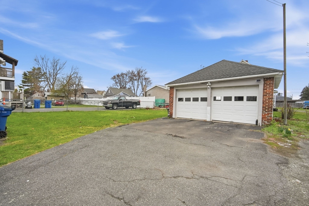 39 Baldwin Street West Springfield, MA 01089 - Photo 34 of 35