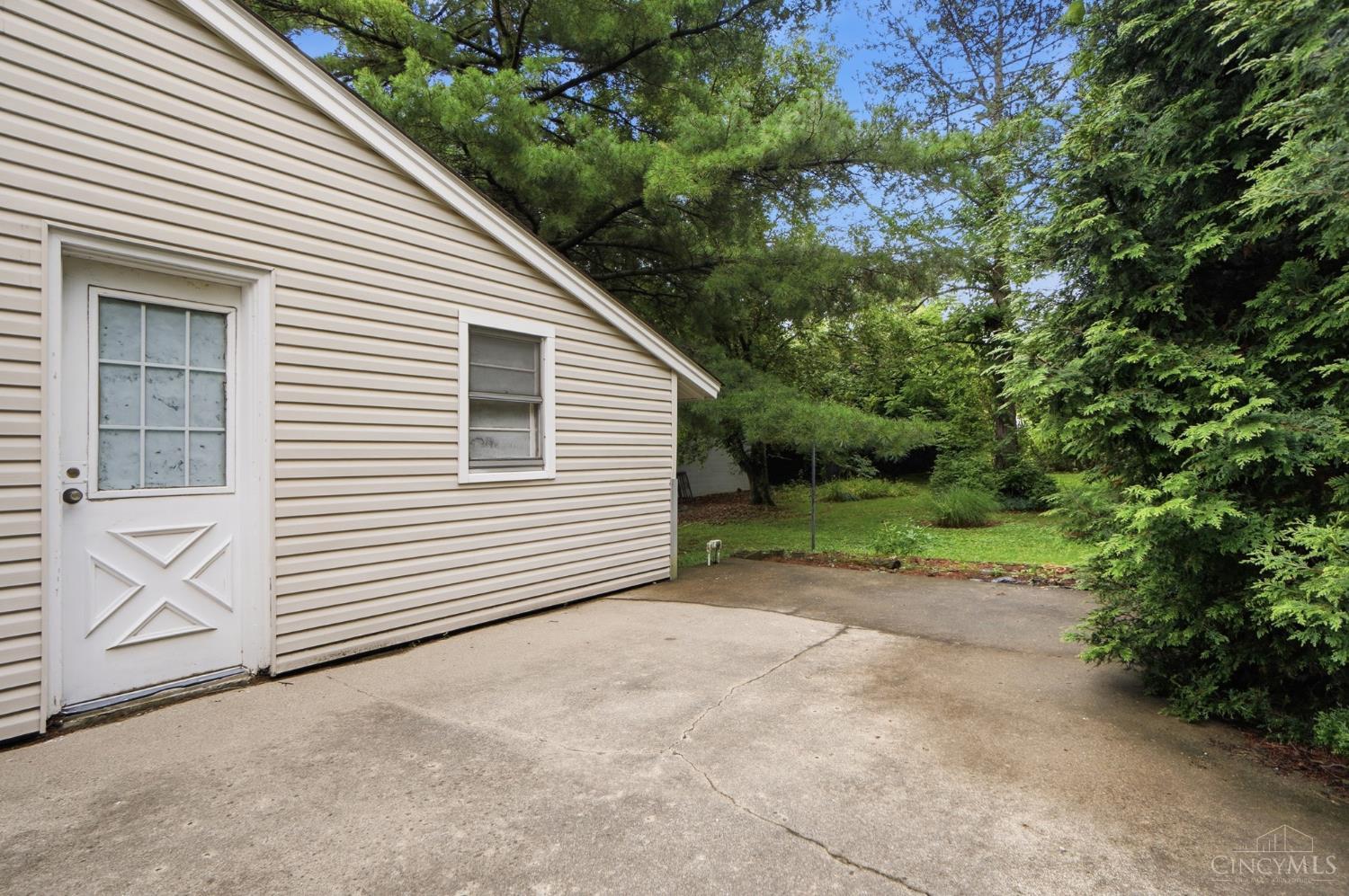 4223 Creek Road Blue Ash, OH 45241 - Photo 50 of 57