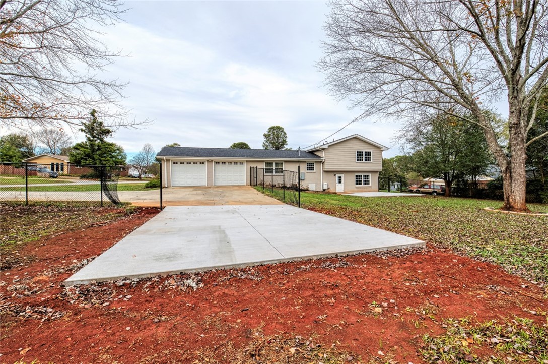 200 Altamont Court Anderson, SC 29621 - Photo 29 of 32 Gallery Image 29
