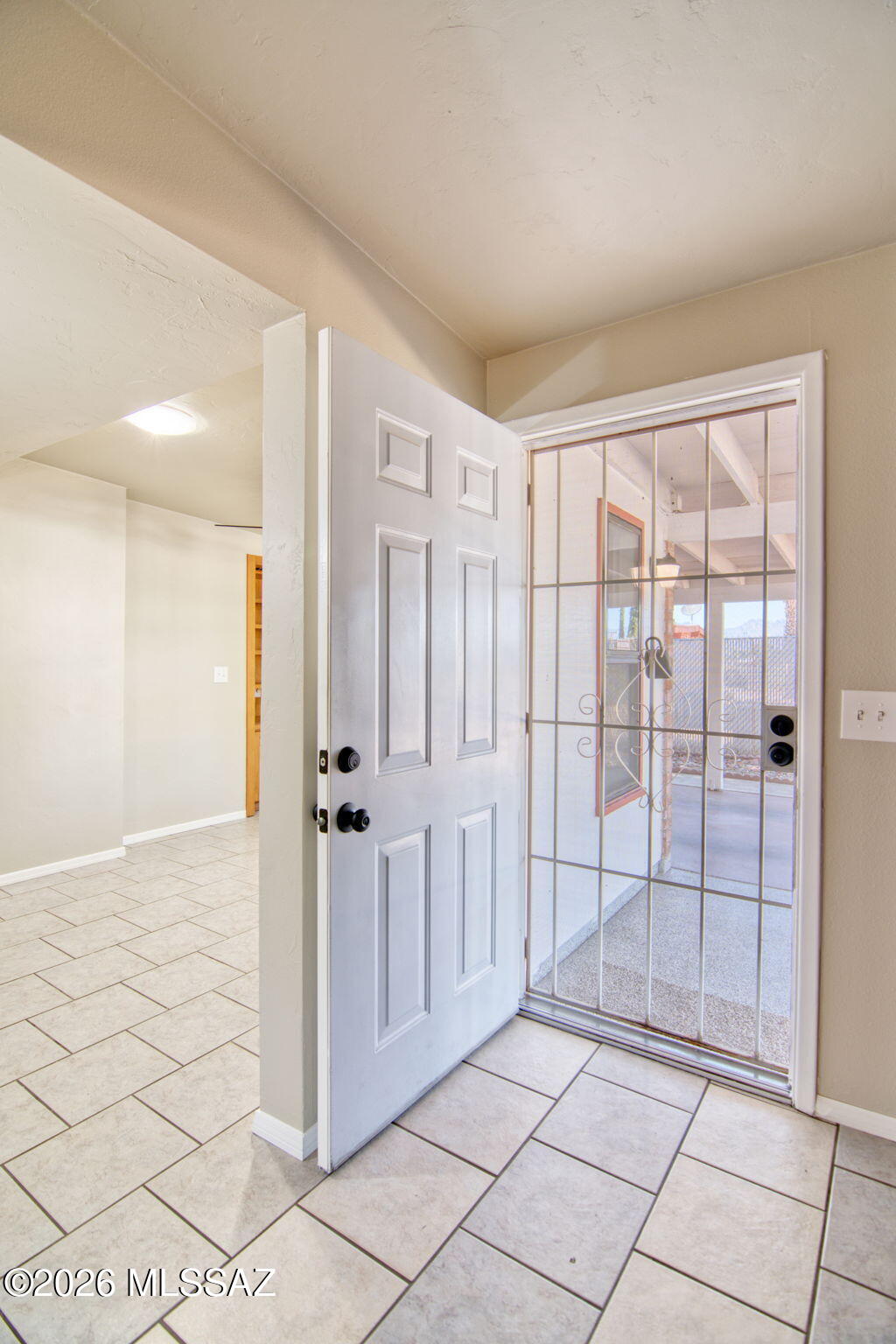 3450 South Jessica Avenue Tucson, AZ 85730 - Photo 5 of 48