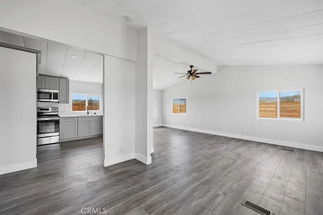 $460,000 | 1266 Cambria Avenue, Unit U12, Yucca Valley, CA 92284