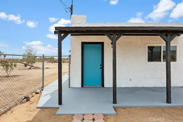 $460,000 | 1266 Cambria Avenue, Unit U12, Yucca Valley, CA 92284