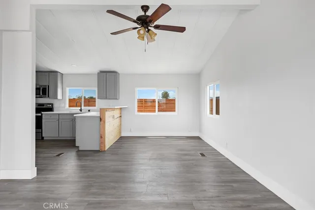 $460,000 | 1266 Cambria Avenue, Unit U12, Yucca Valley, CA 92284