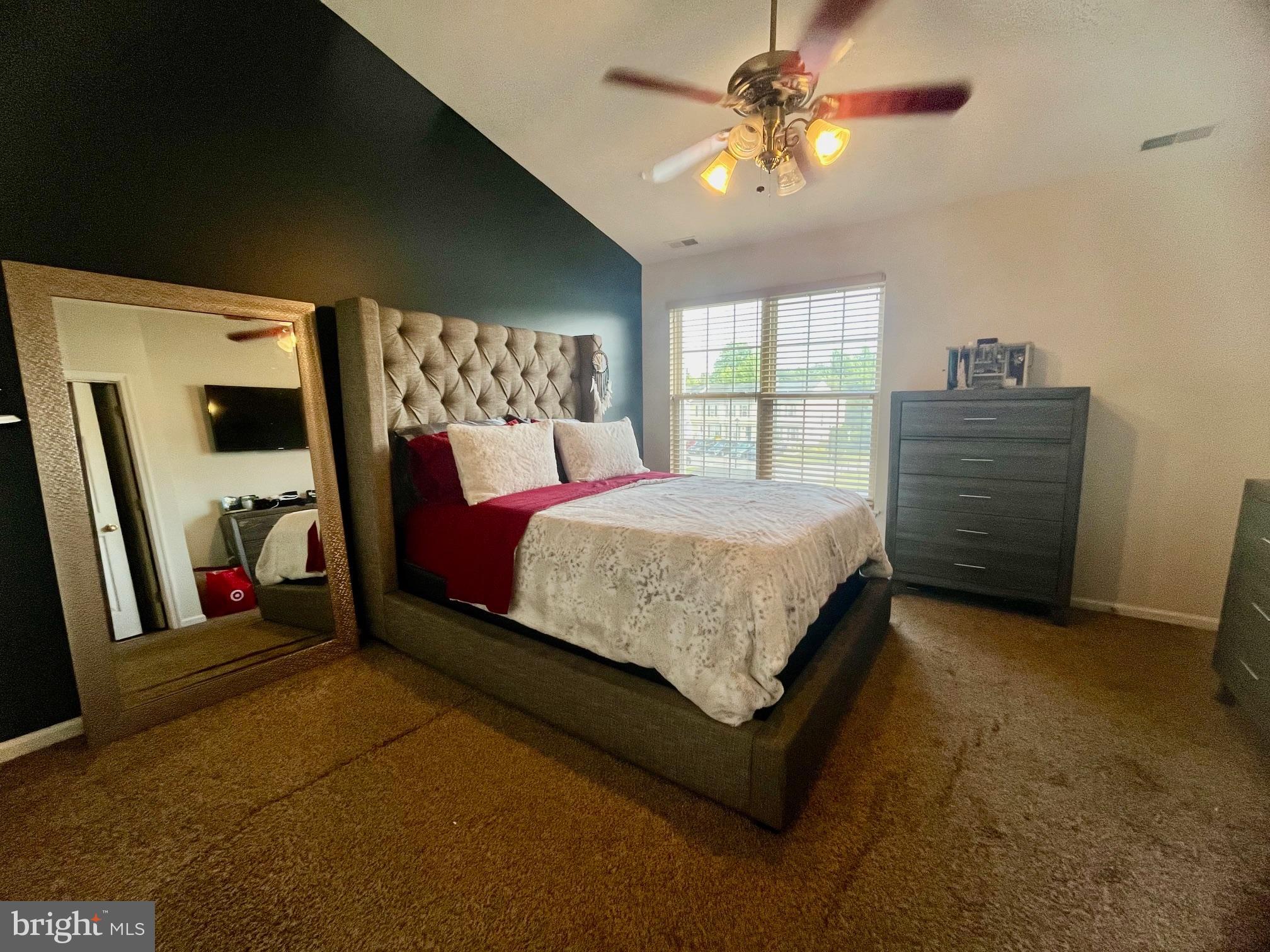 175 Darling Street Newark, DE 19702 - Photo 8 of 17 Owner's Bedroom