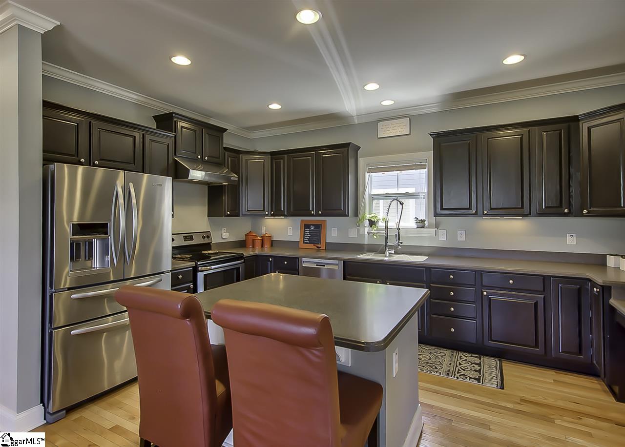 17 Marquette Road Simpsonville, SC 29680 - Photo 3 of 36 Gallery Image 3