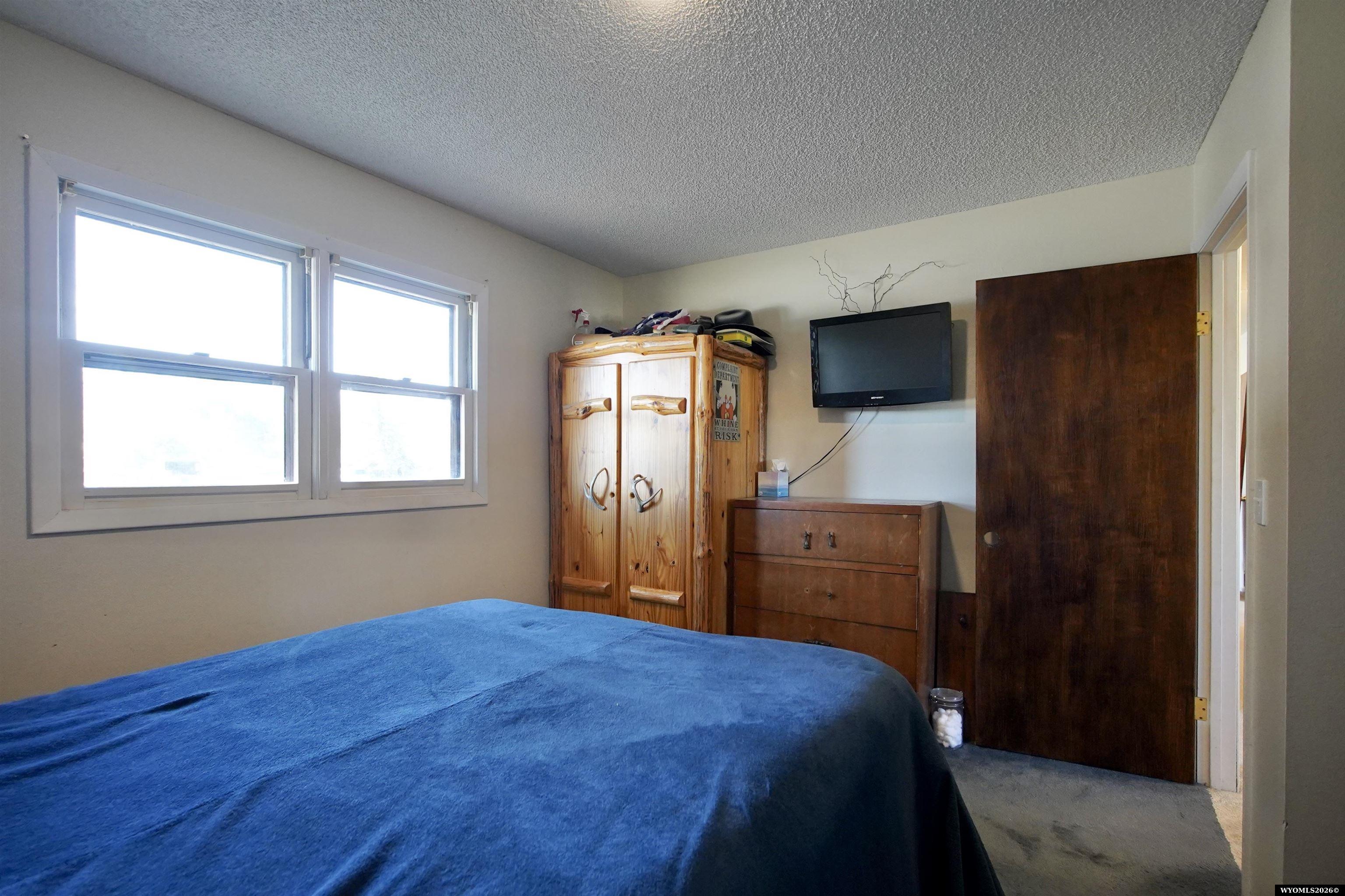 6674 Sharrock Road Casper, WY 82604 - Photo 17 of 39 Gallery Image 17