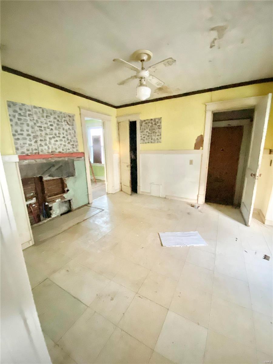 3818 North Hanley Road St. Louis, MO 63121 - Photo 5 of 12