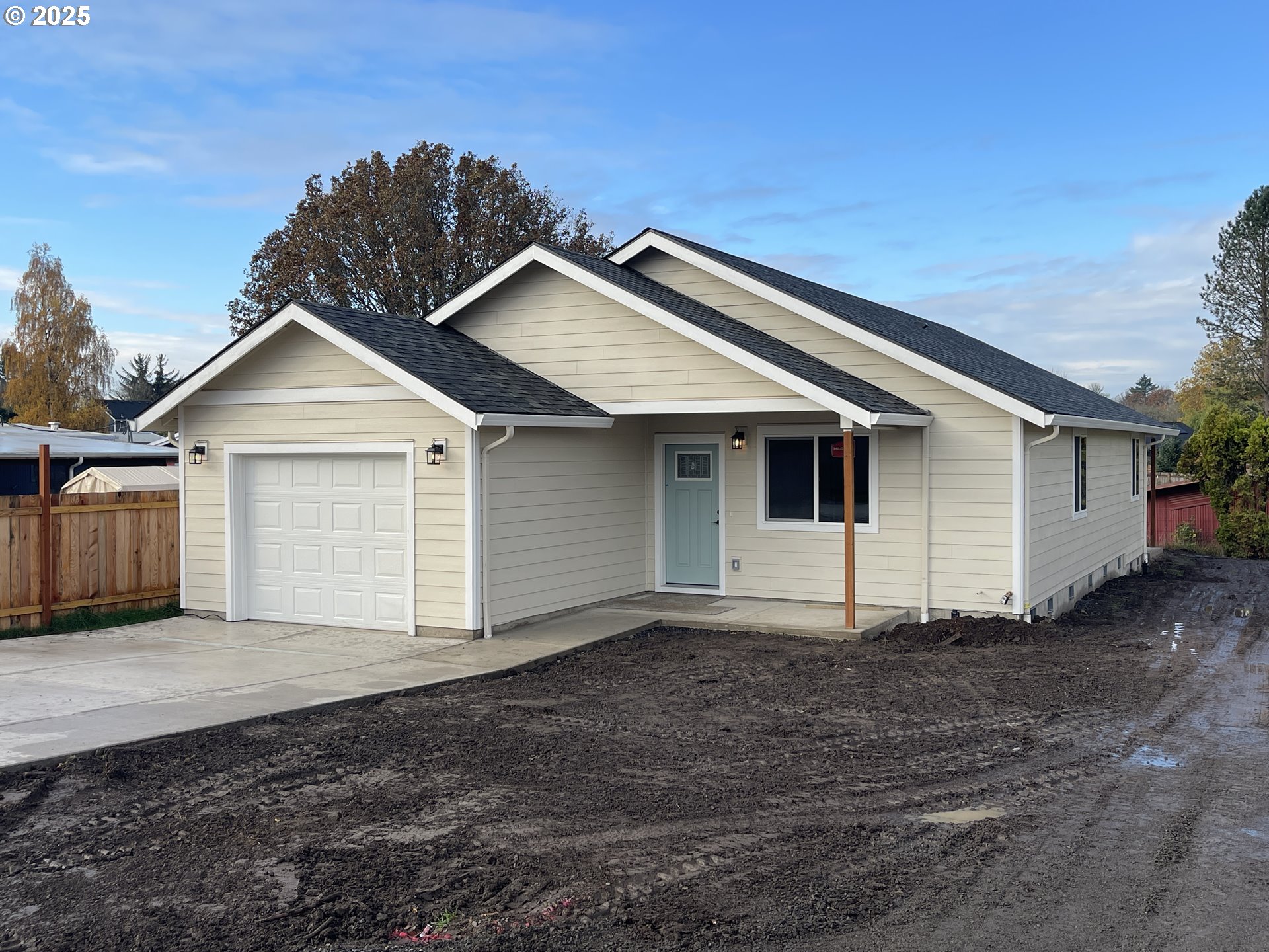 300 North Jellison Street Amity, OR 97101 - Photo 1 of 31