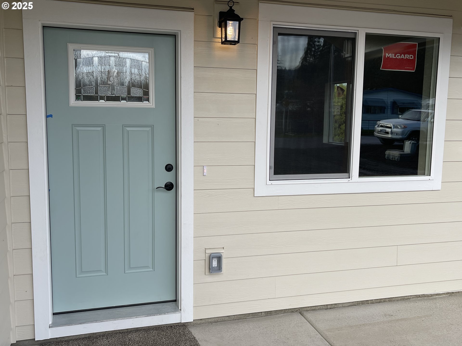 300 North Jellison Street Amity, OR 97101 - Photo 3 of 31