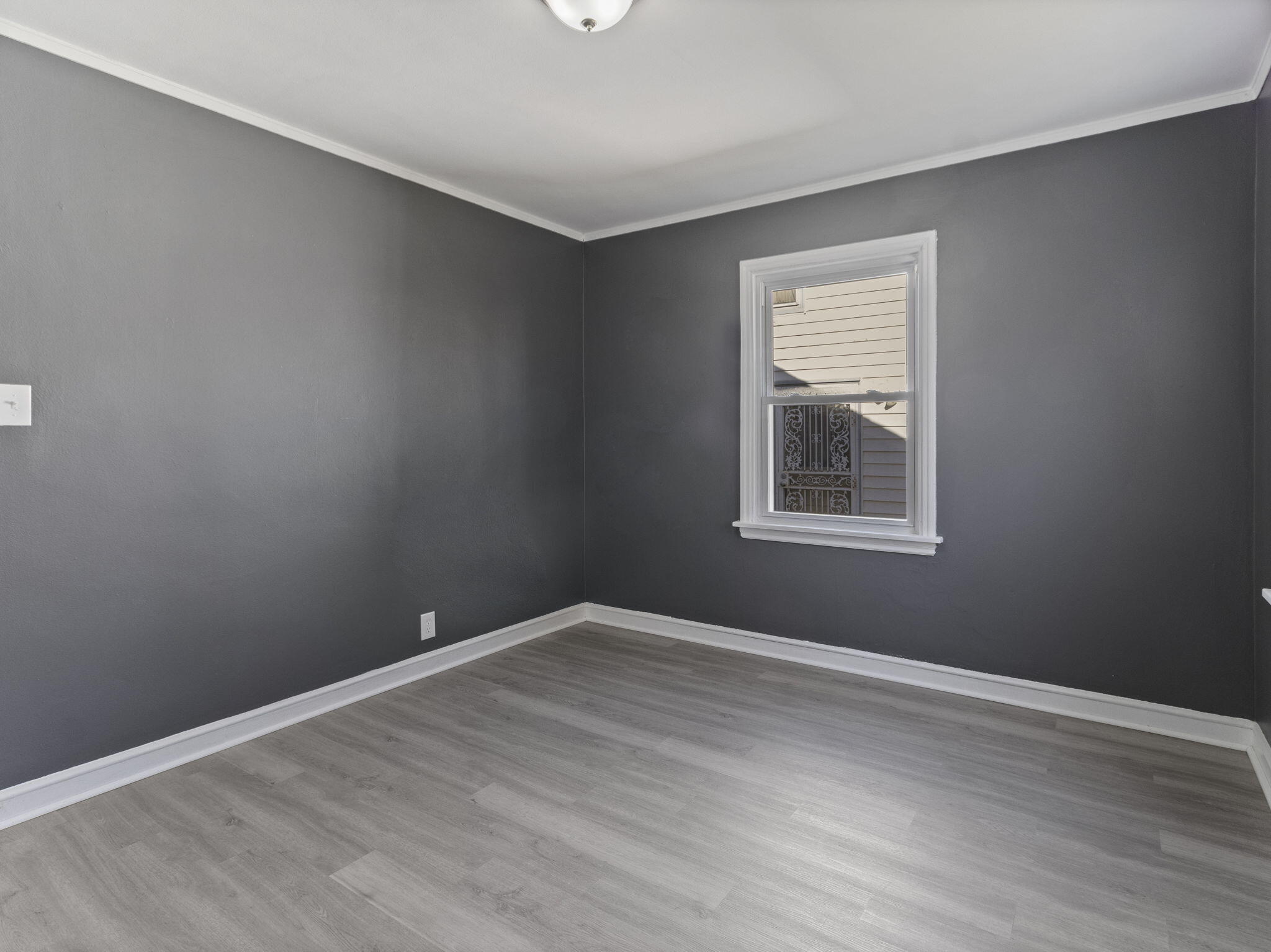 5045 North 25th Street Milwaukee, WI 53209 - Photo 13 of 34 11-web-or-mls-IMG_9121