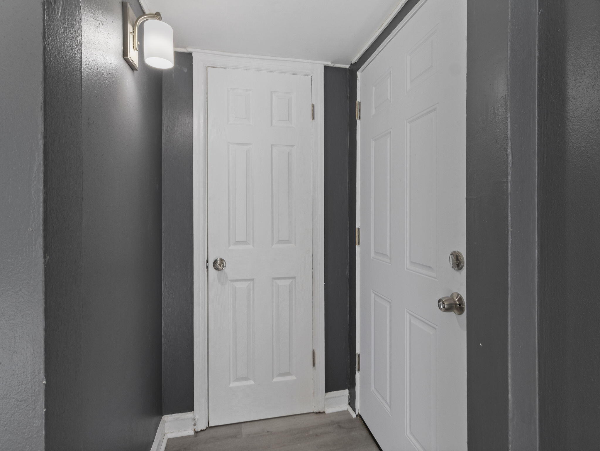 5045 North 25th Street Milwaukee, WI 53209 - Photo 8 of 34 6-web-or-mls-IMG_9103