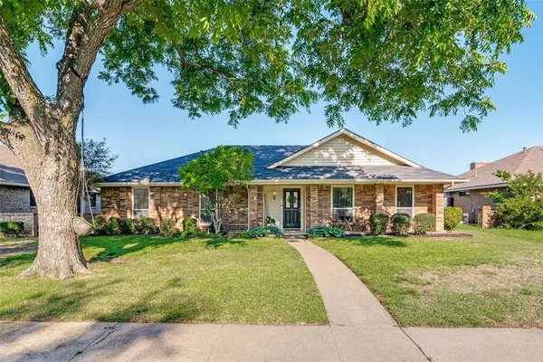 $310,000 | 2309 Woodrow Way, Rowlett, TX 75088