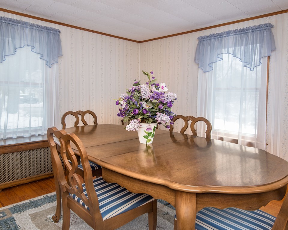 85 Foster Road Tewksbury, MA 01876 - Photo 8 of 22 Gallery Image 8