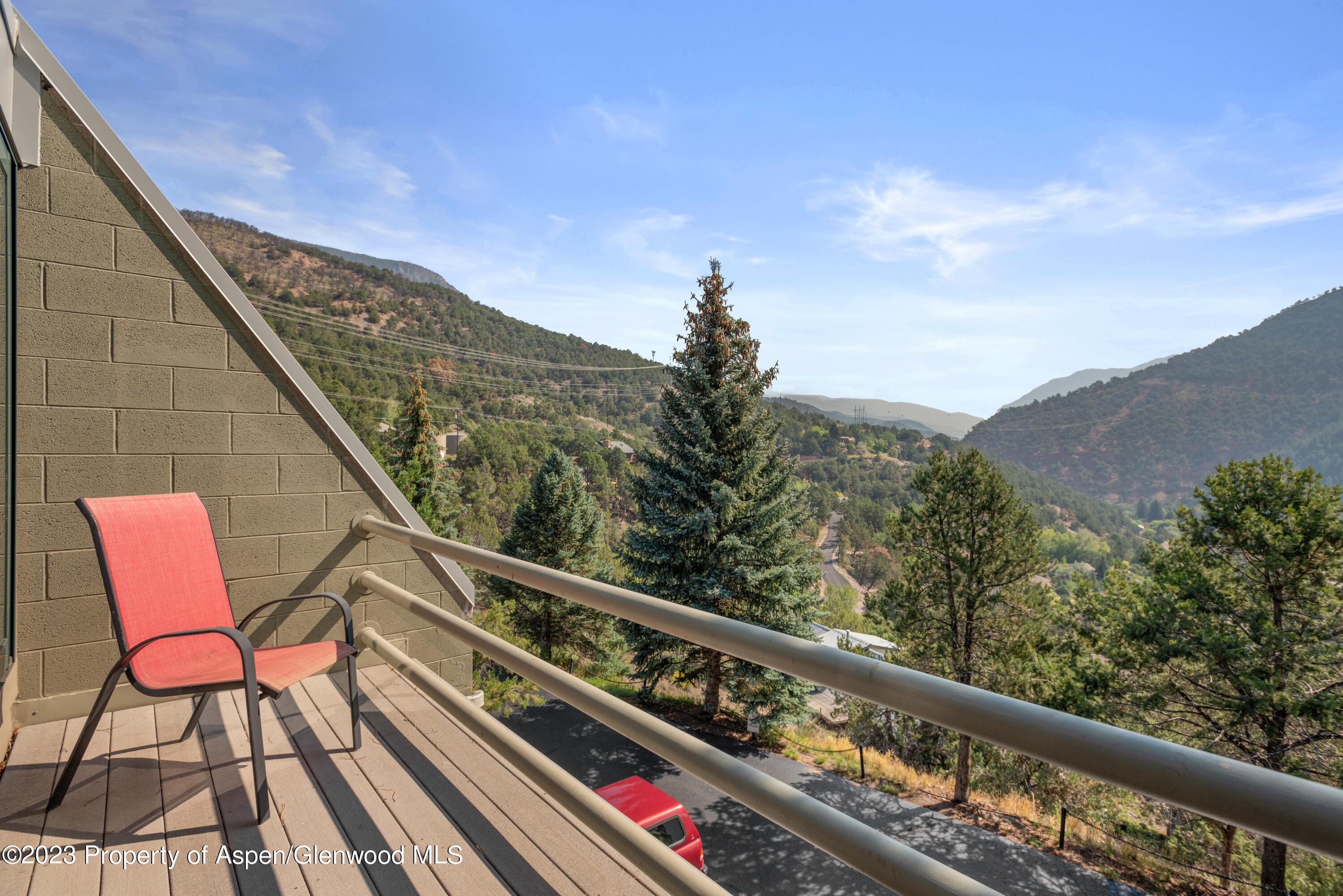 805 Pinon Drive, Unit 9 Basalt, CO 81621 - Photo 13 of 28 805PinionDrive9_HiRes_09072021002