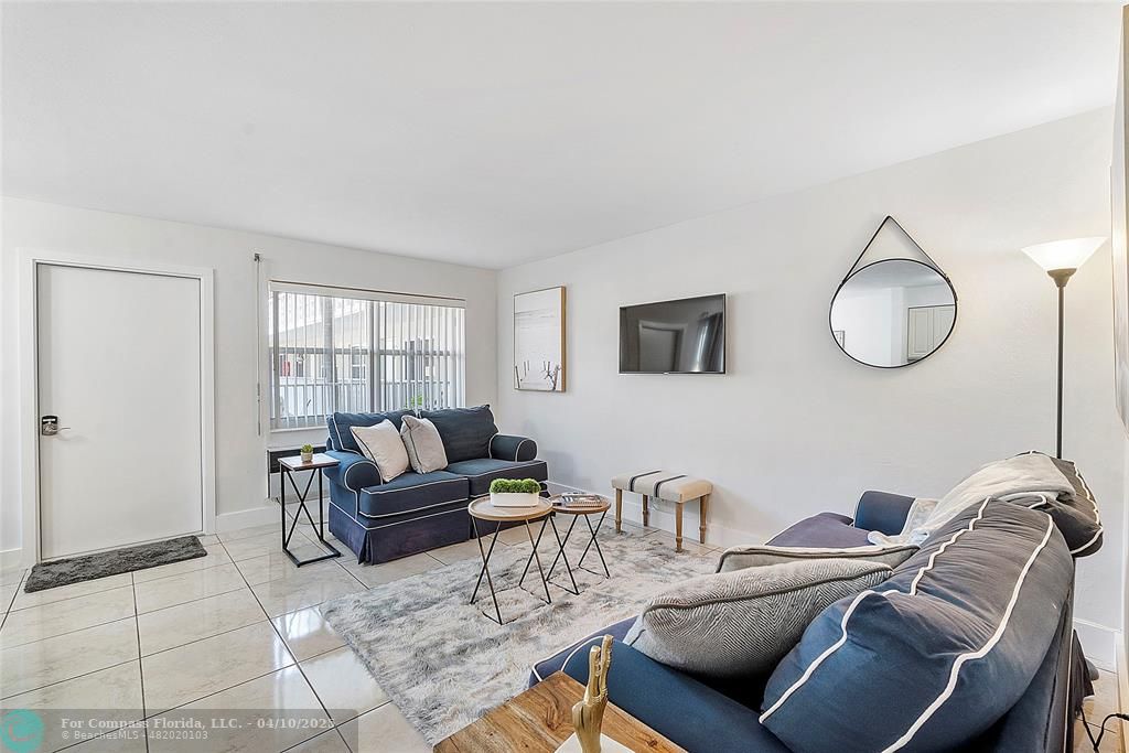 3230 Northeast 13th Street, Unit 102 Pompano Beach, FL 33062 - Photo 12 of 48