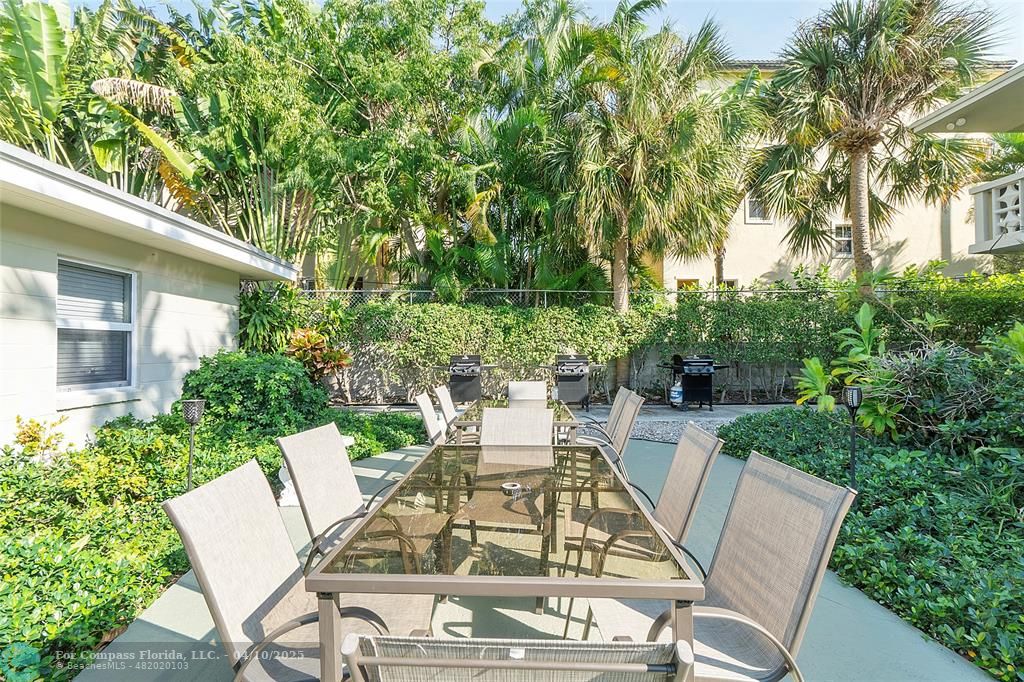 3230 Northeast 13th Street, Unit 102 Pompano Beach, FL 33062 - Photo 22 of 48