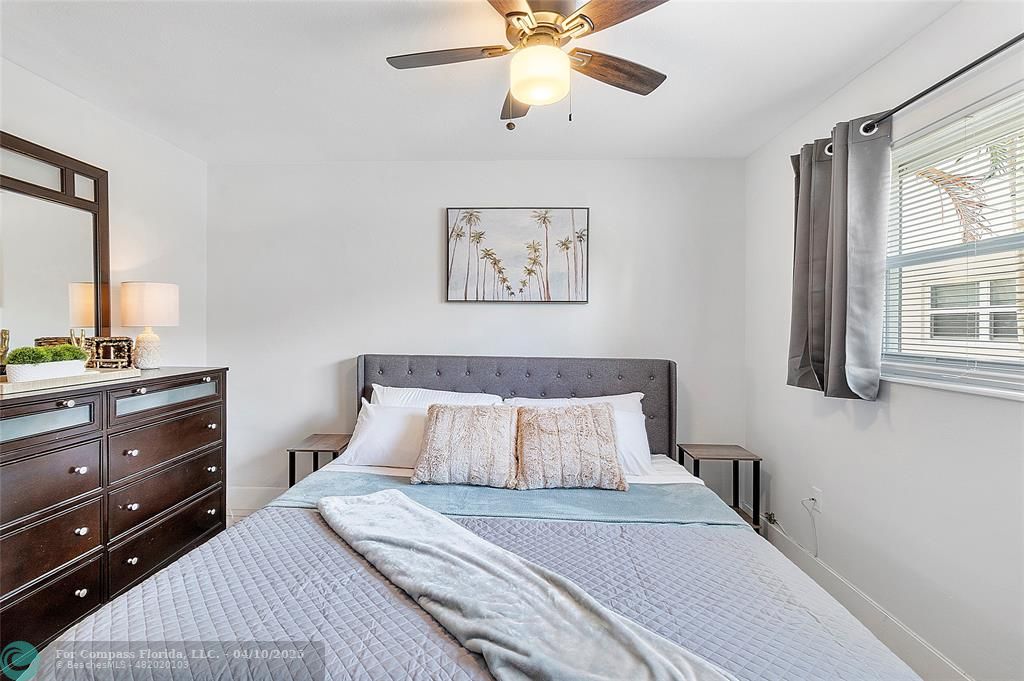 3230 Northeast 13th Street, Unit 102 Pompano Beach, FL 33062 - Photo 3 of 48