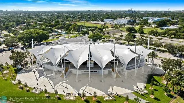 $5,000 | 3230 Northeast 13th Street, Unit 102, Pompano Beach, FL 33062