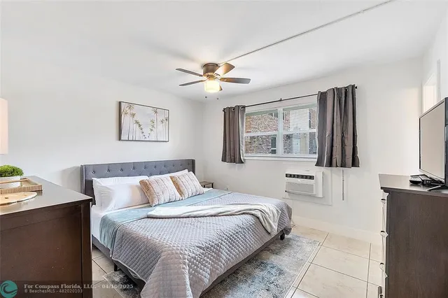 $5,000 | 3230 Northeast 13th Street, Unit 102, Pompano Beach, FL 33062